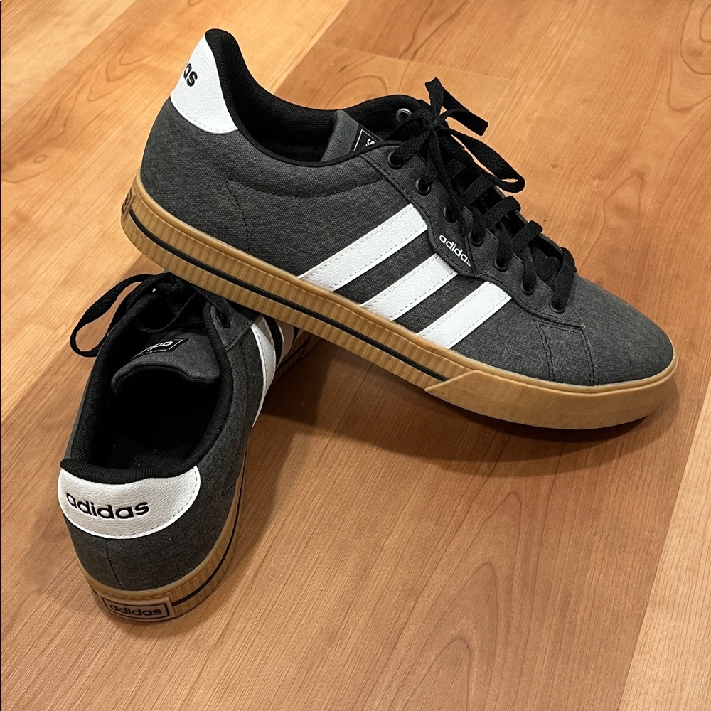 Adidas Men's Lifestyle Court Daily 3.0 Sneakers